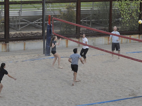 4v4 Sand Volleyball