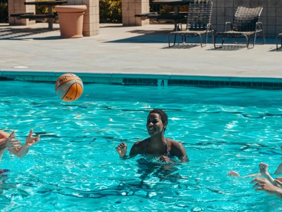 pool basketball