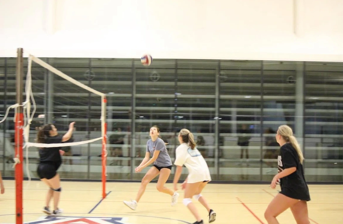 Intramural Volleyball