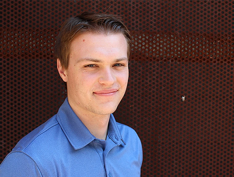 Headshot of Tanner Harris