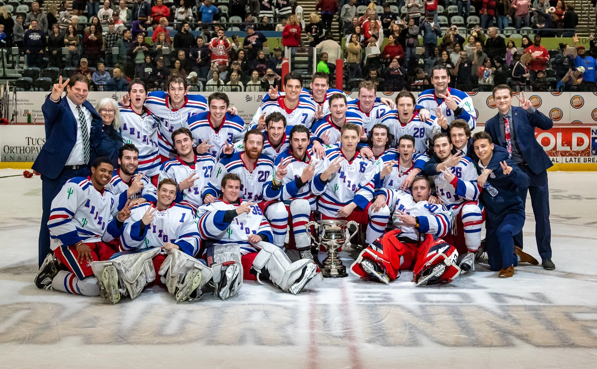 Men's Hockey program image