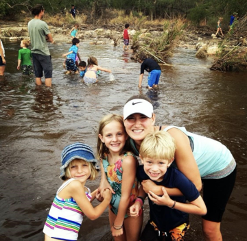 Erin with kids on a field trip at the Sabino River